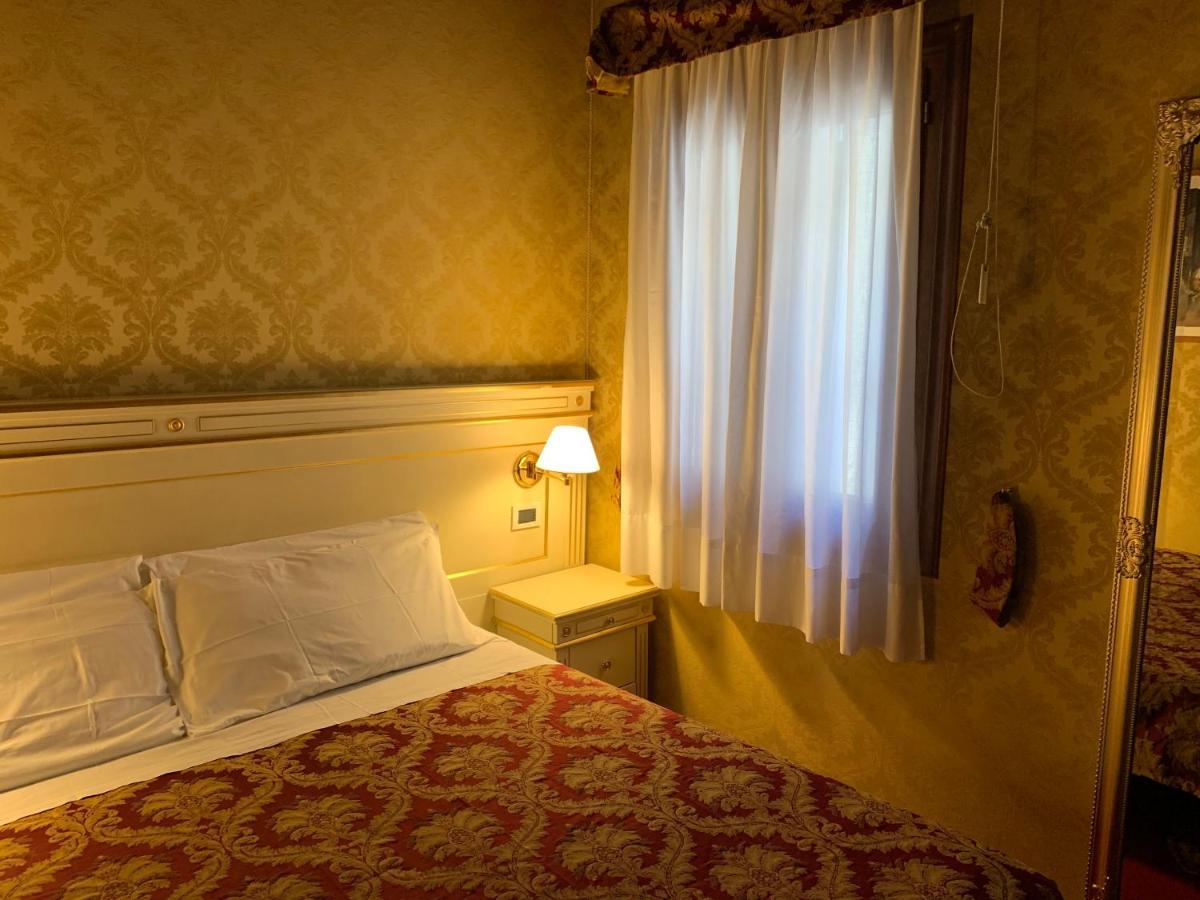 Casa Margot Hotel Venice Exterior photo